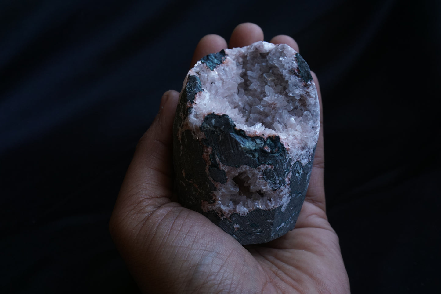 ES-ZM10088 - Peach Heulandite Geode