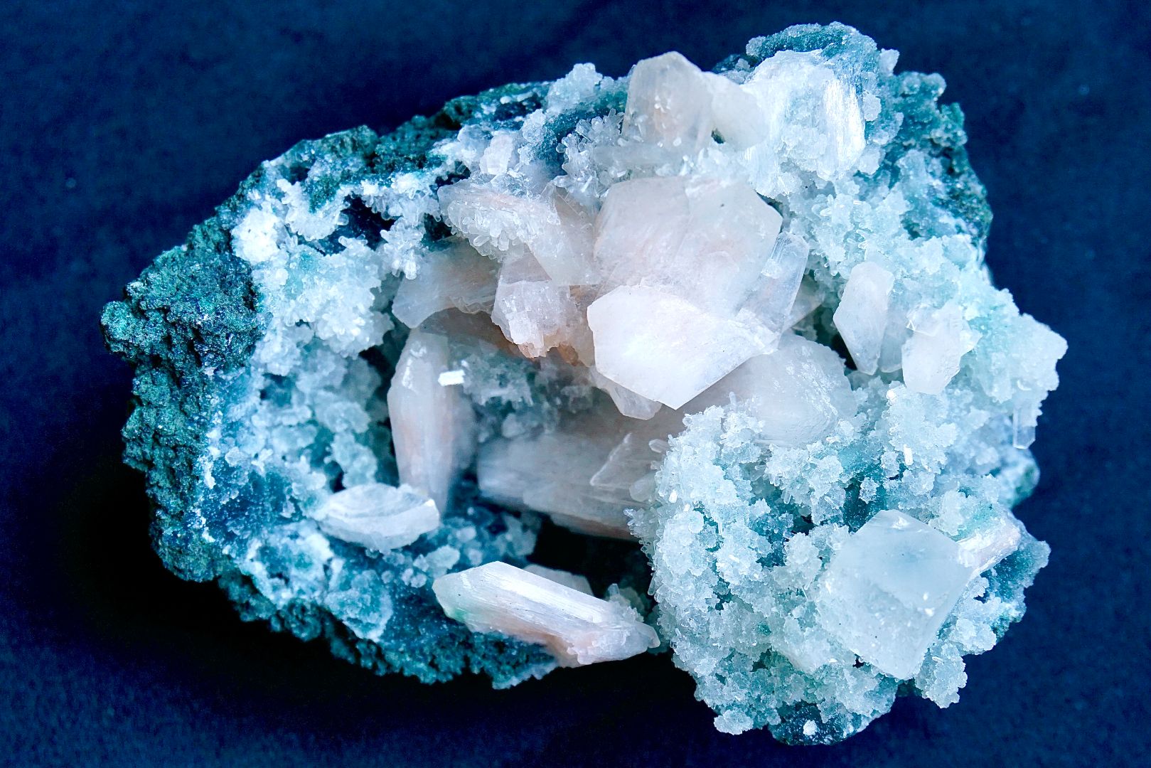 Apophyllite high quality on Chalcedony