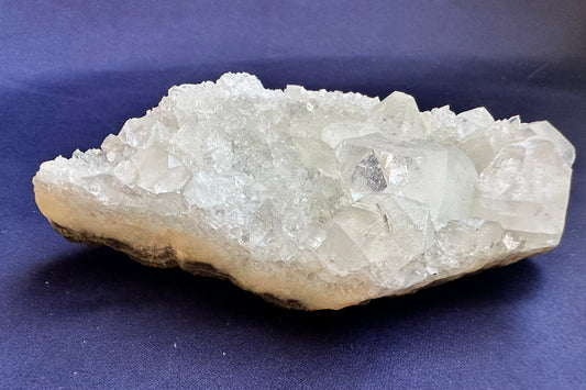 ES-ZM10134 - Clear Apophyllite on Quartz