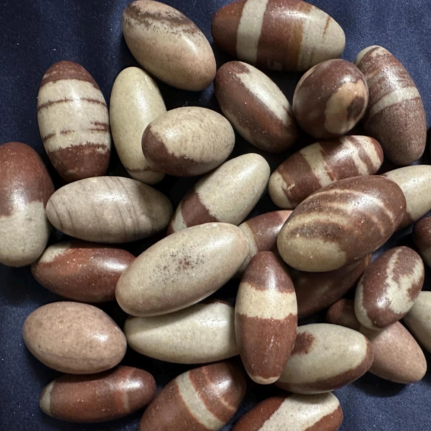 1.5 inches Shiva Lingam - bulk lot