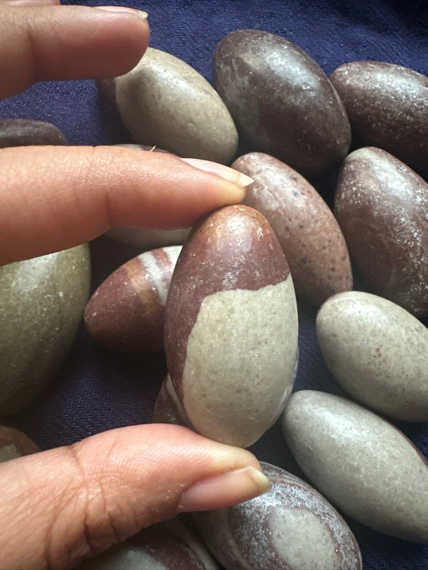 1.5 inches Shiva Lingam - bulk lot