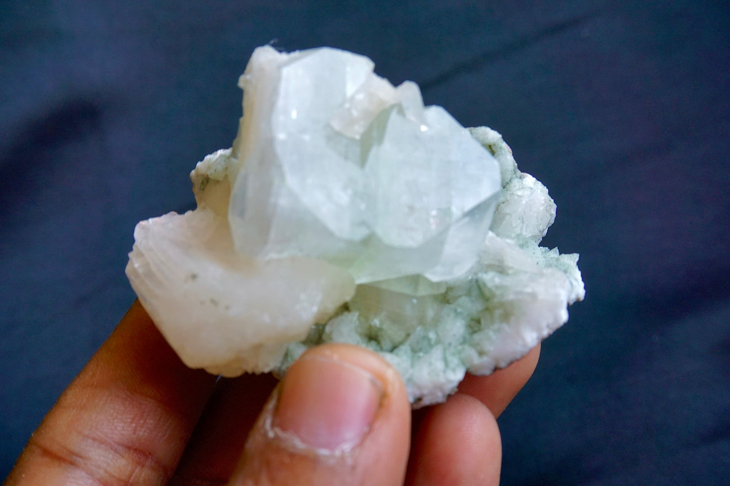 ES-ZM10009 - Big green Apophyllite with Stilbite on Heulandite