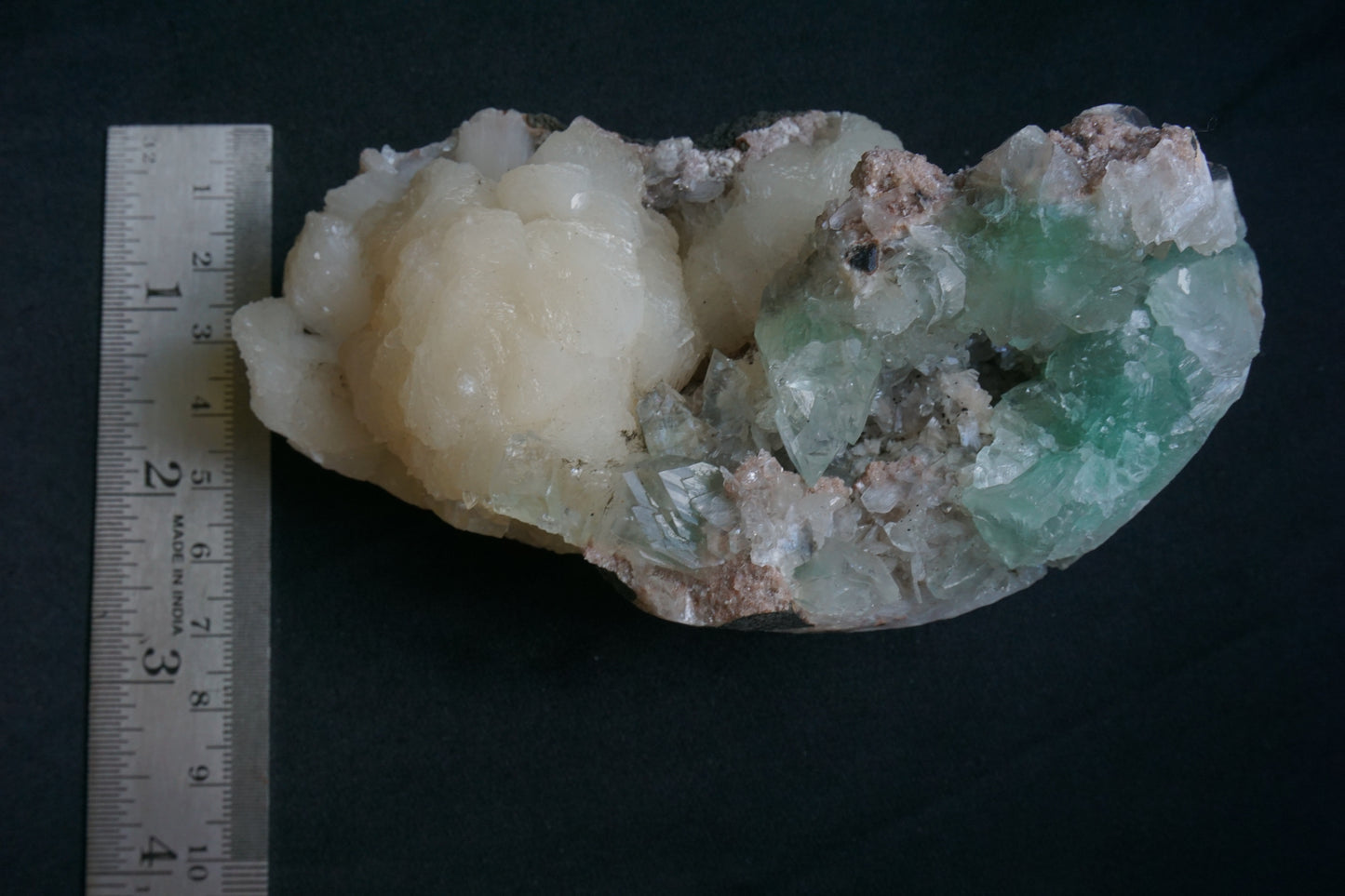 ES-ZM10057 - Amazing Green Apophyllite with shiny Stilbite