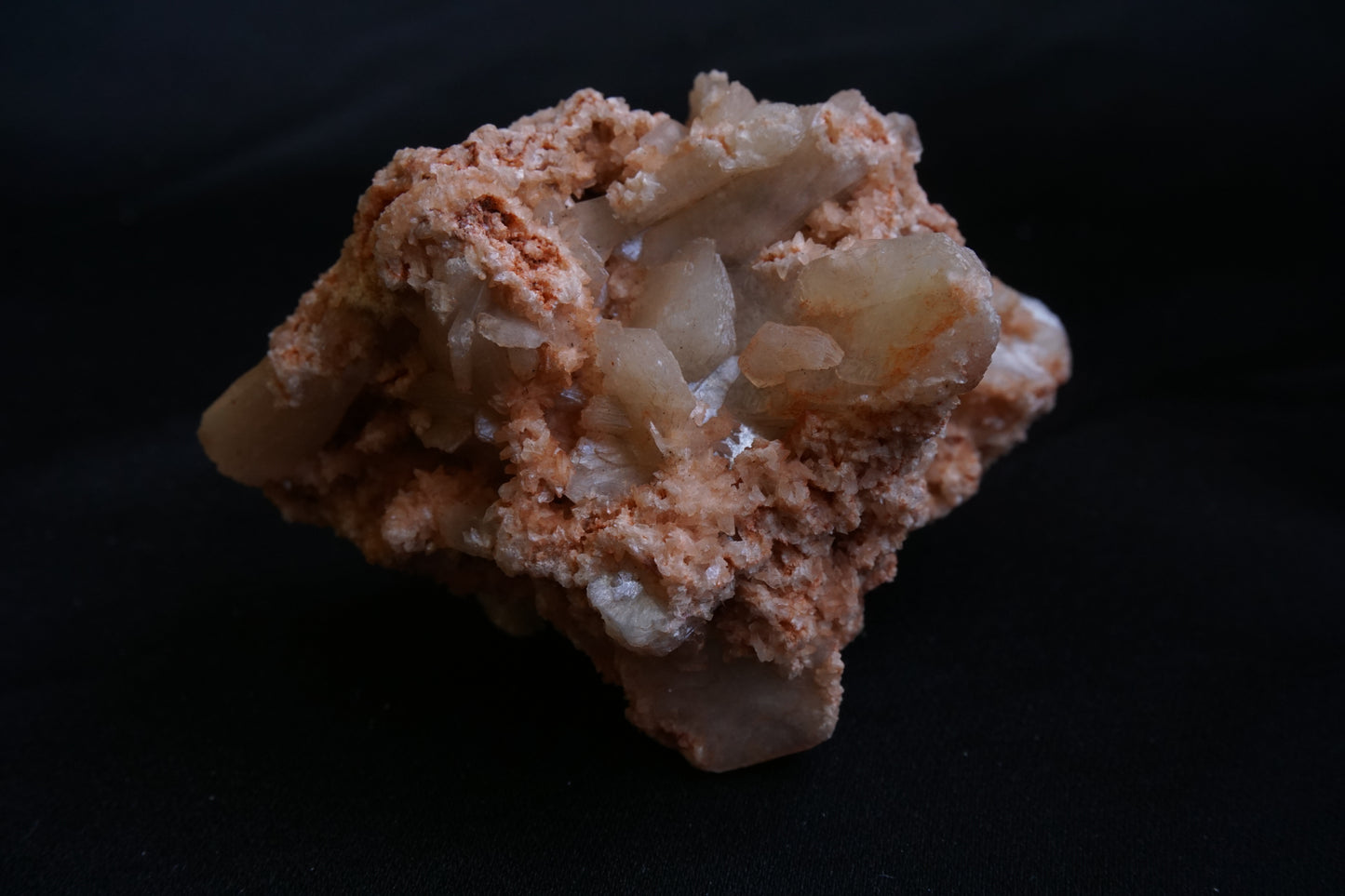 ES-ZM10068 - Peach Stilbite with Chalcedony
