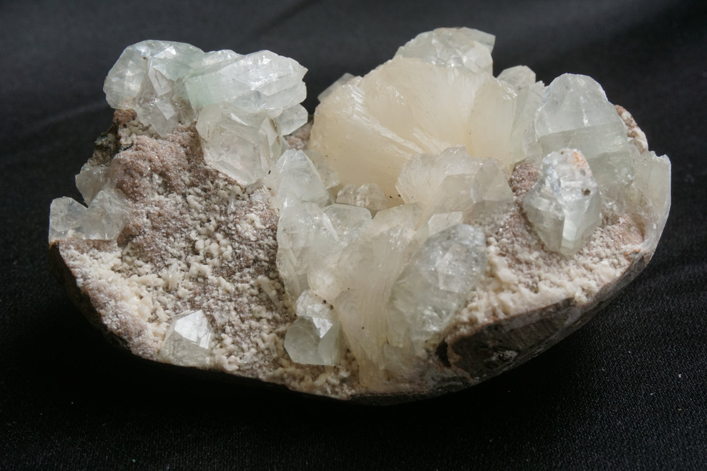 ES-ZM10076 - Clear Apophyllite with Shiny Stilbite on Chalcedony