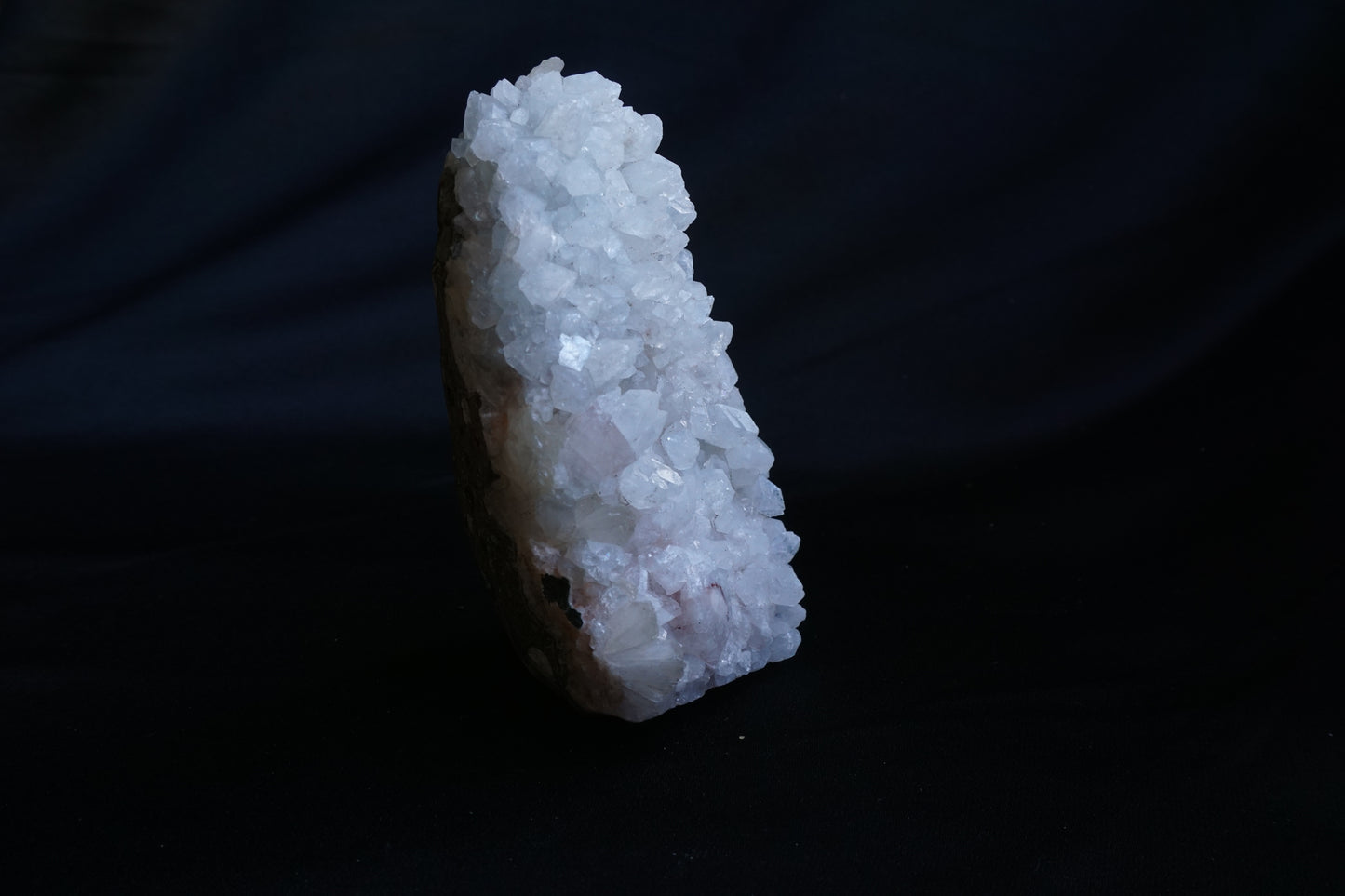 ES-ZM10080 - Shiny Apophyllite with tiny Stilbite specimens