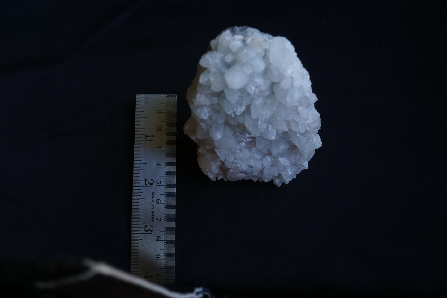 ES-ZM10080 - Shiny Apophyllite with tiny Stilbite specimens