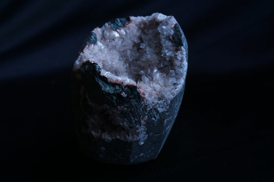 ES-ZM10088 - Peach Heulandite Geode