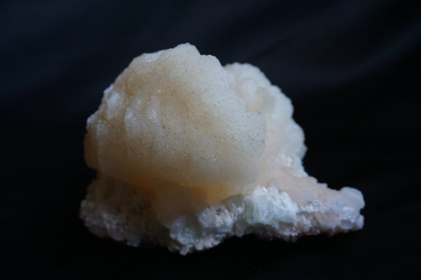 ES-ZM10091 - Stilbite