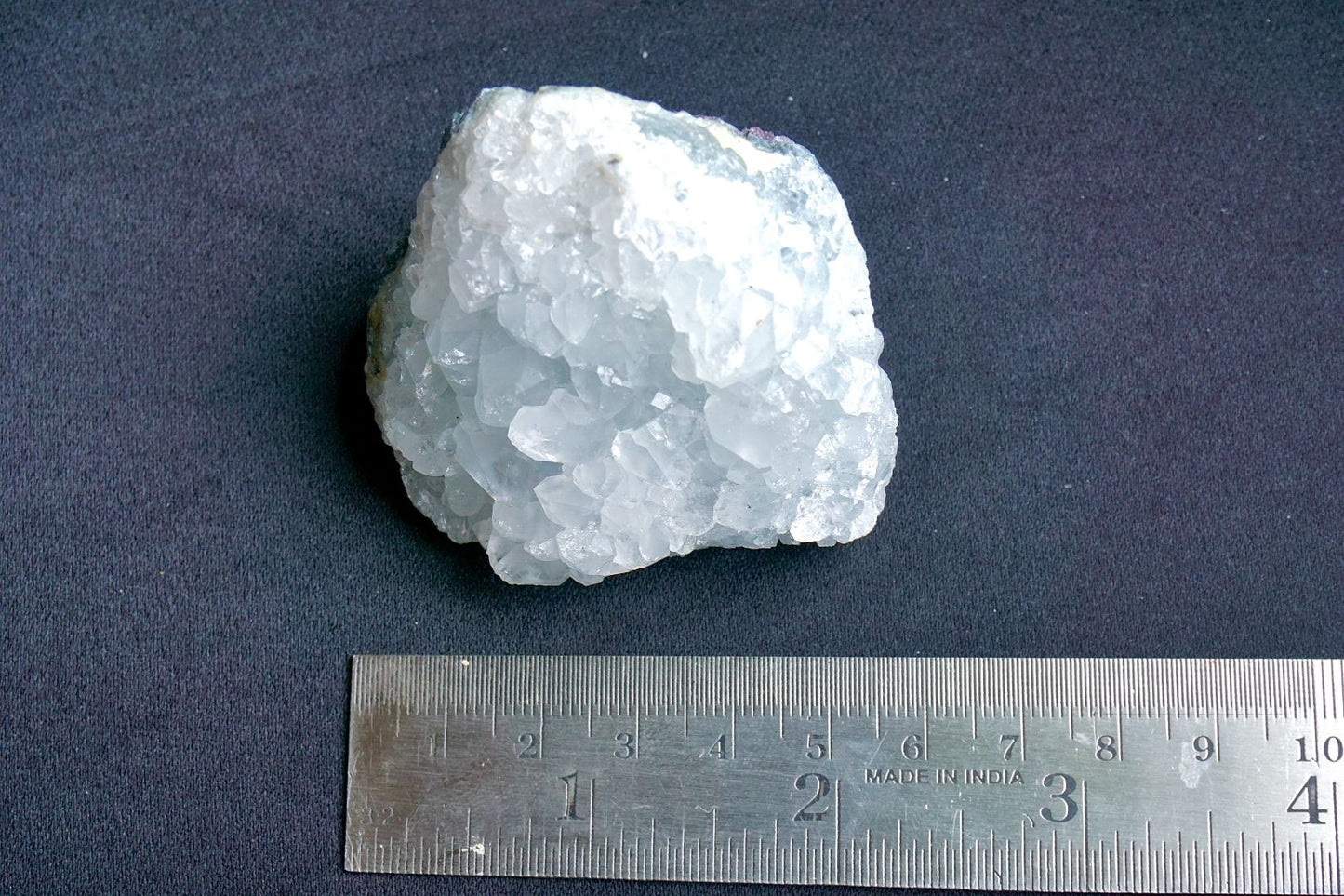 ES-ZM10004 - Apophyllite