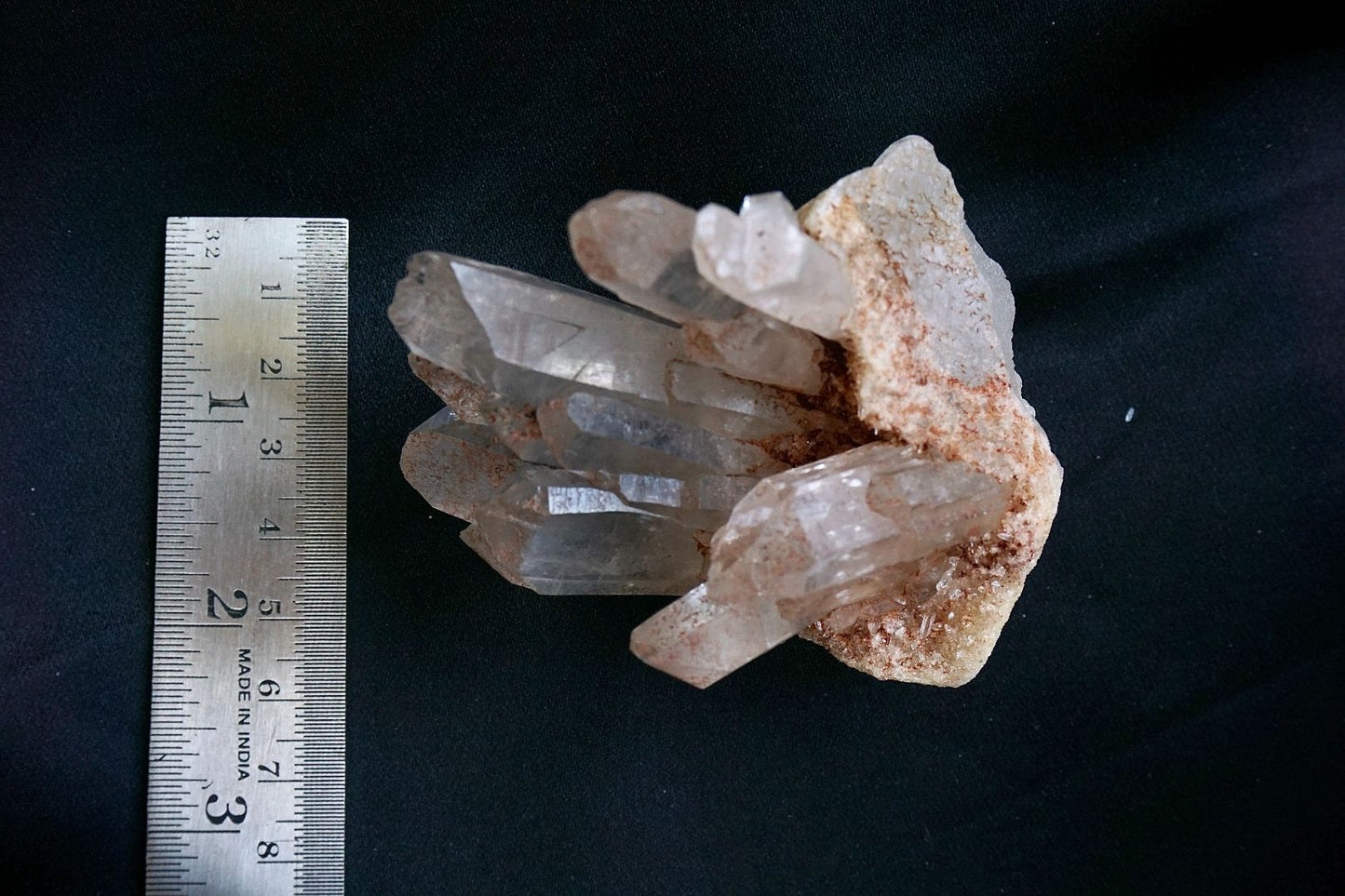 ES-ZM10011 - Beautiful clear Quartz crystals