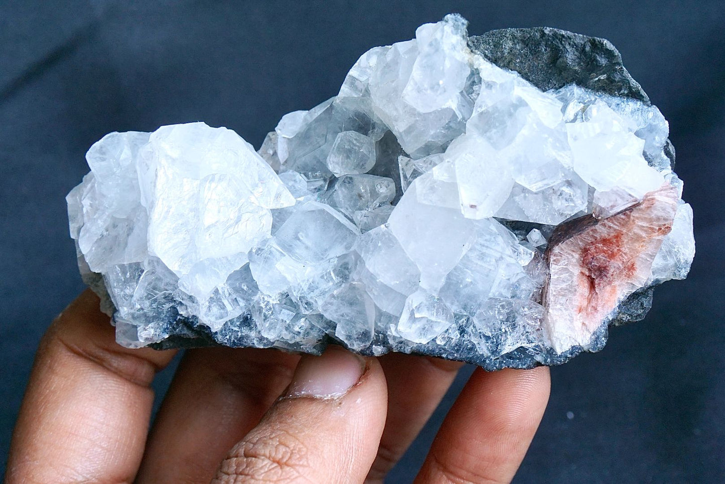 ES-ZM10017 - Shiny Apophyllite Crystal with Heulandite