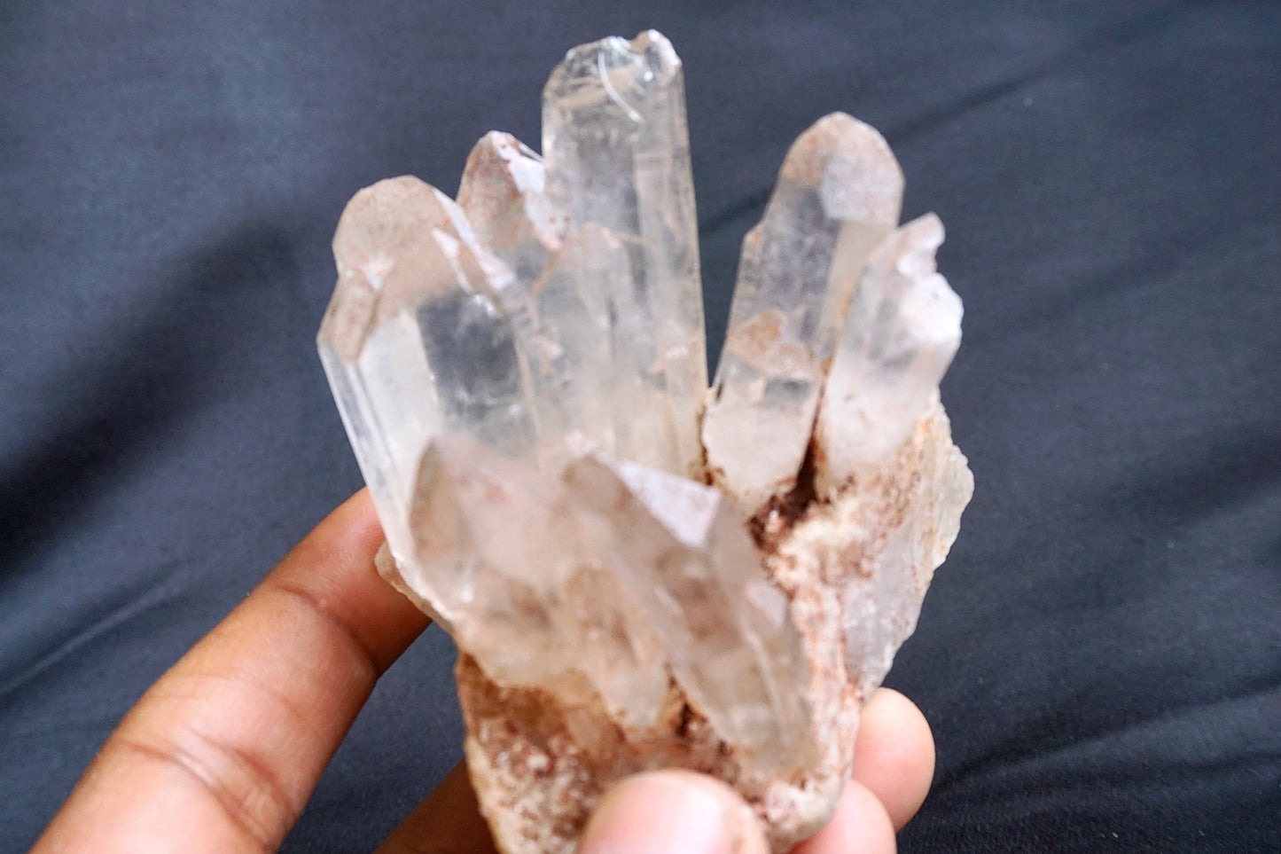 ES-ZM10011 - Beautiful clear Quartz crystals