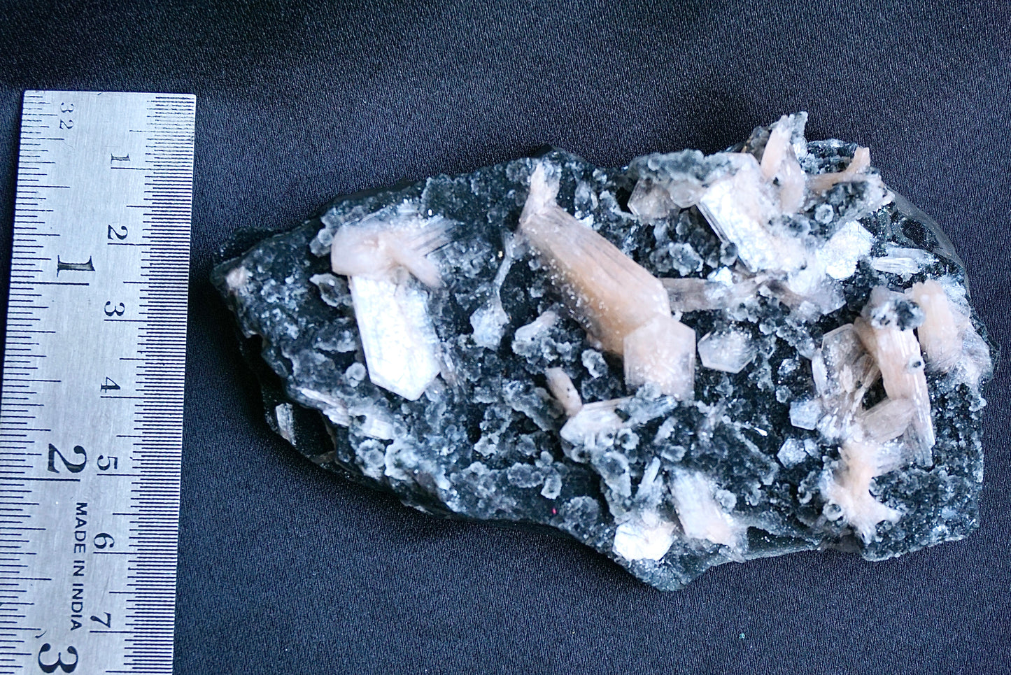 ES-ZM10013 - Amazing specimen of Peach Stilbite on shiny black Chalcedony