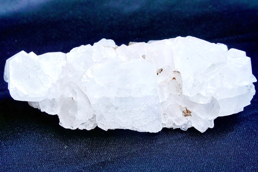 ES-ZM10036 - Apophyllite crystals