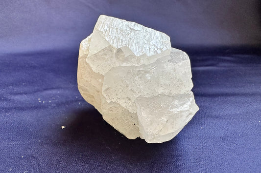 ES-ZM10149 - Apophyllite cube