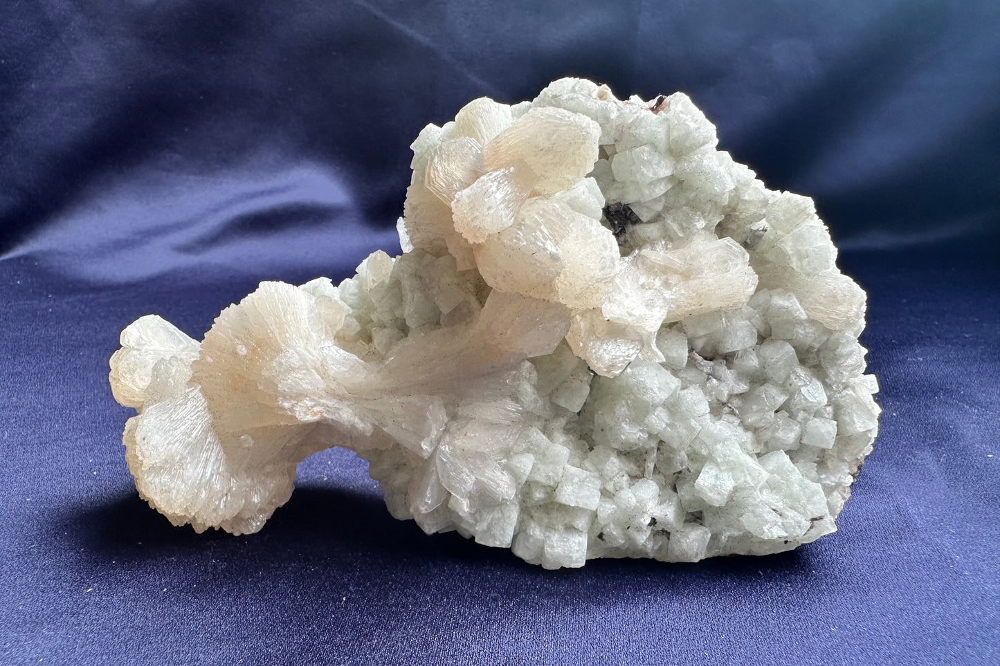 ES-ZM10185 - Apophyllite with Stilbite