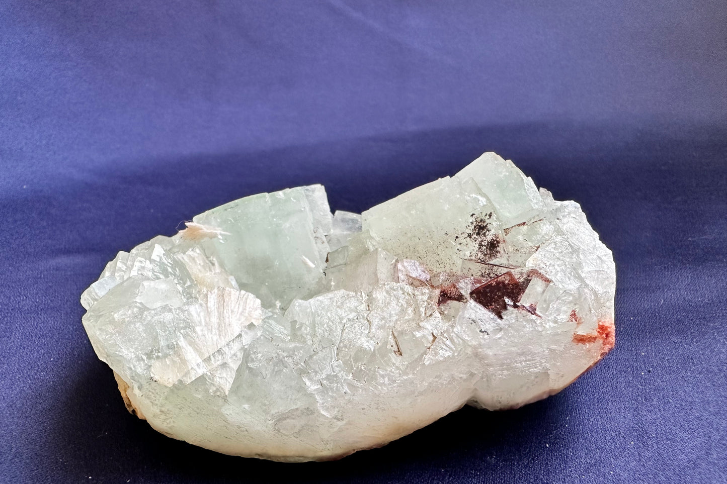 ES-ZM10133 - Big Green Apophyllite cube with tiny Stilbite specimen