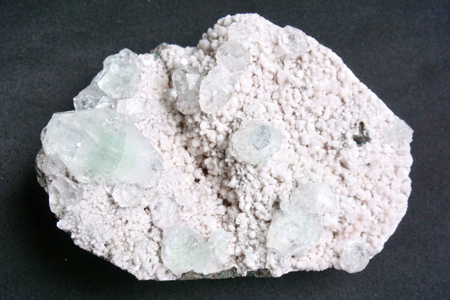 ES-ZM10042 - Clear Apophyllite crystals on Chalcedony