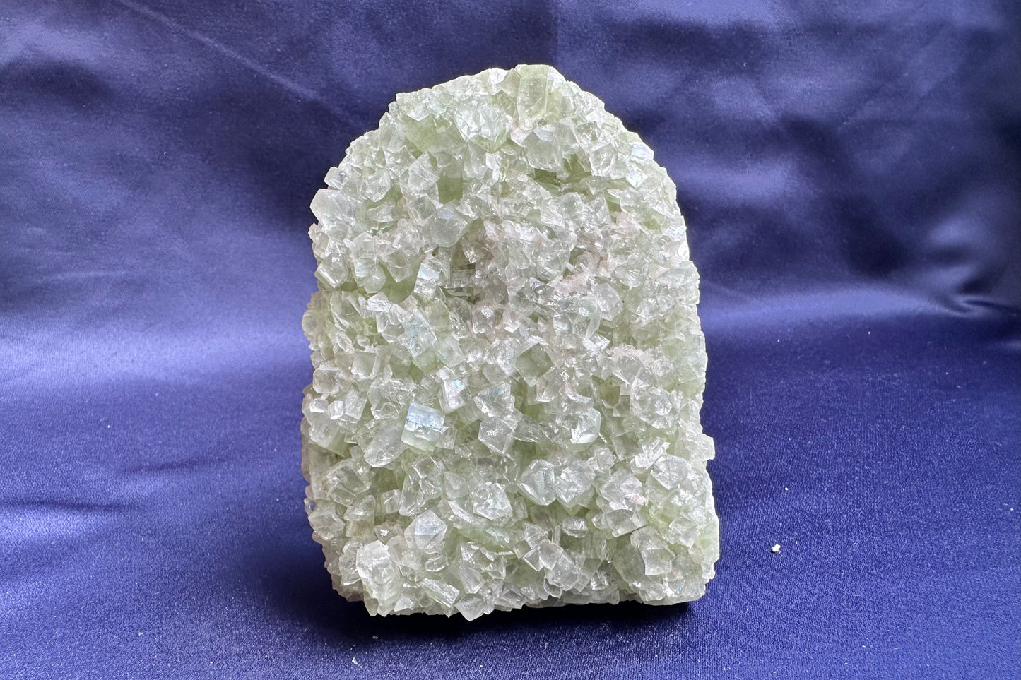 ES-ZM10164 - Shiny Green Apophyllite