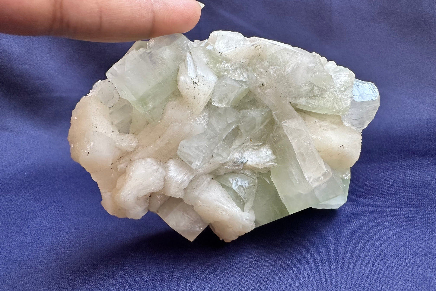 ES-ZM10120 - Green Apophyllite with Stilbite