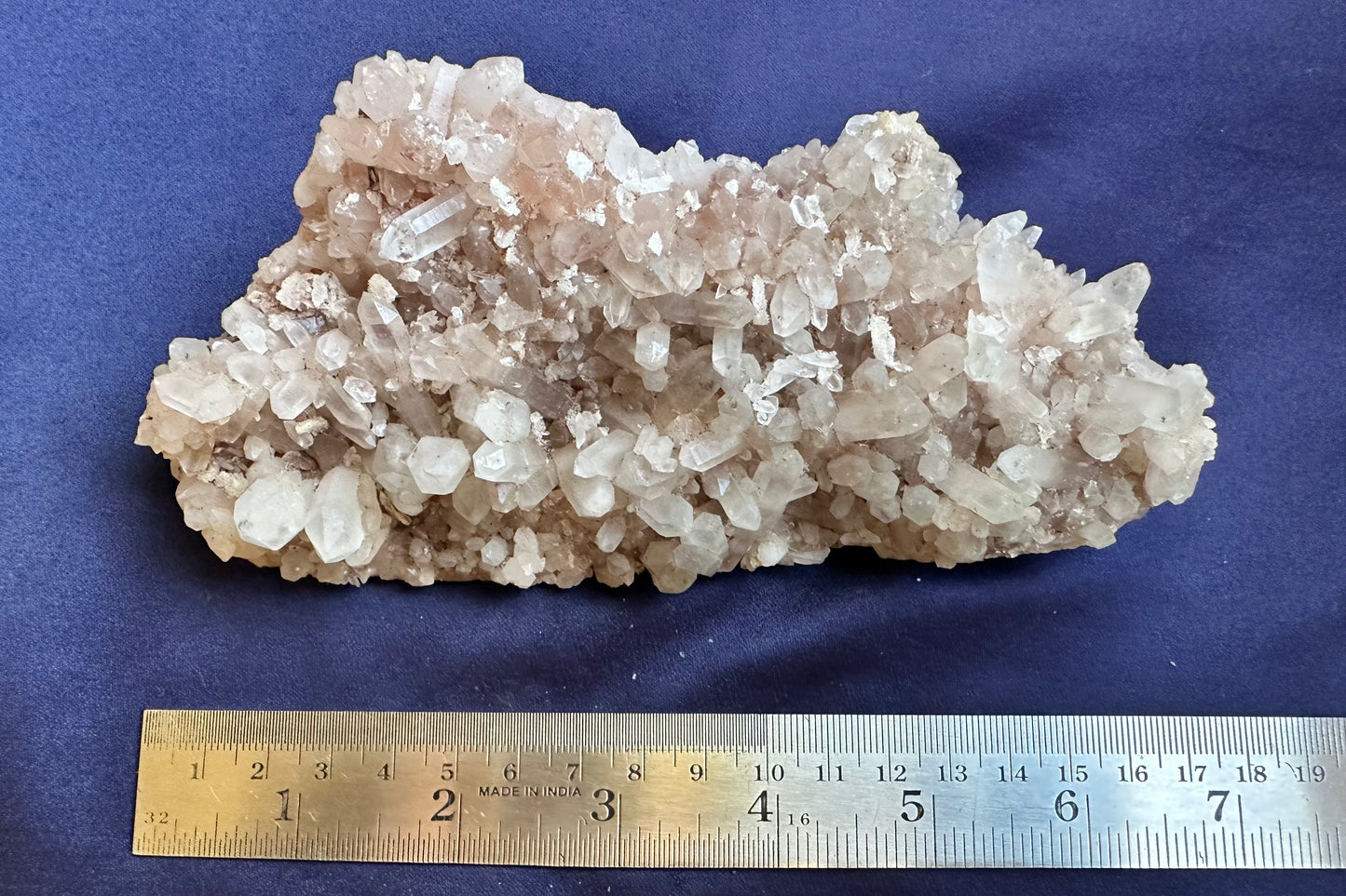 ES-ZM10126 - Amazing Quartz tips specimen