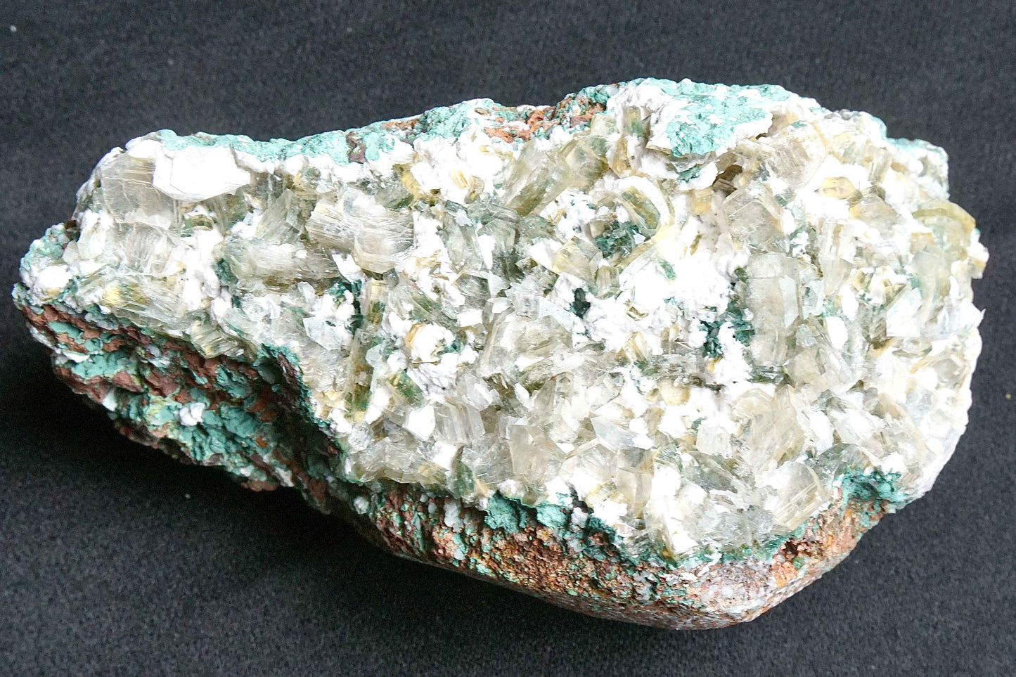 ES-ZM10044 - Mordenite with Heulandite