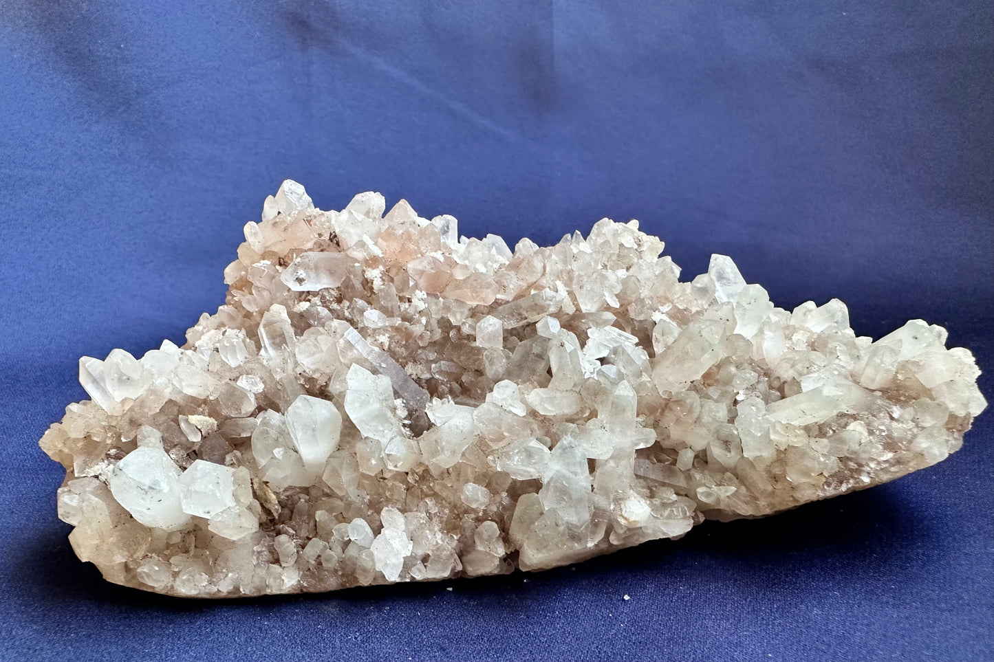 ES-ZM10126 - Amazing Quartz tips specimen