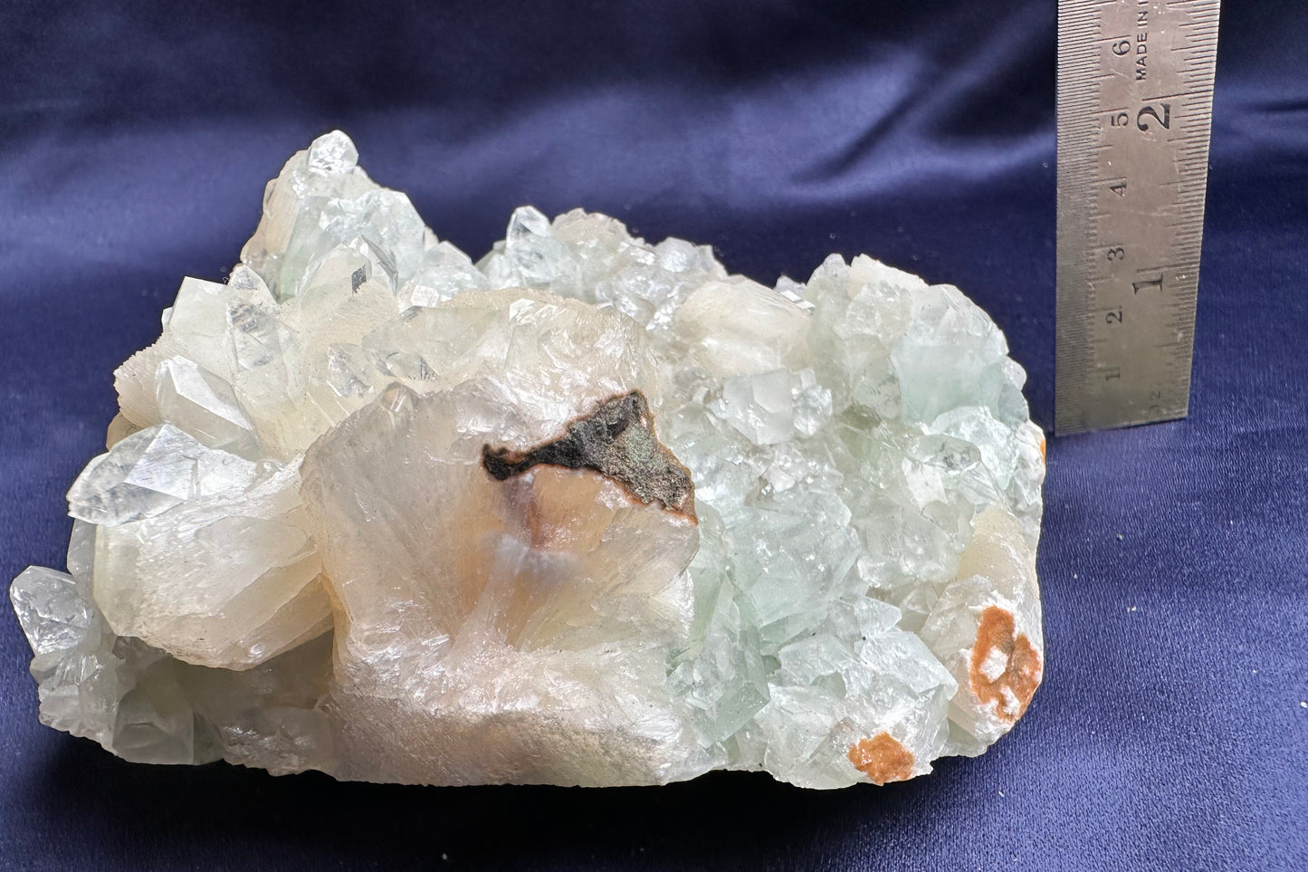 ES-ZM10167 - Clear Apophyllite crystals with White Stilbite