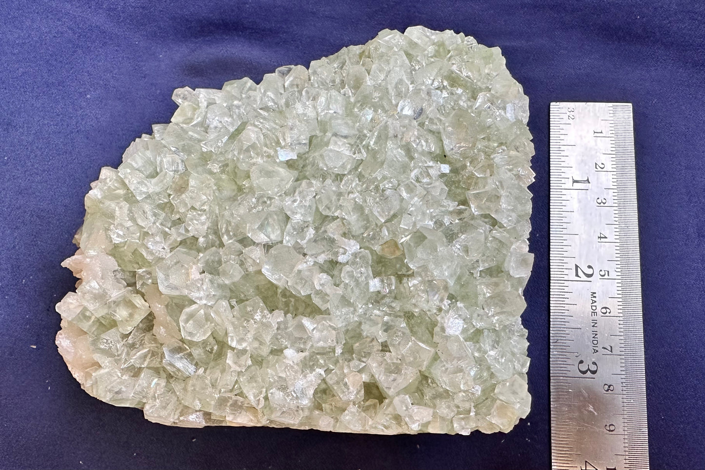 ES-ZM10116 - Shiny Green Apophyllite with tiny Stilbite