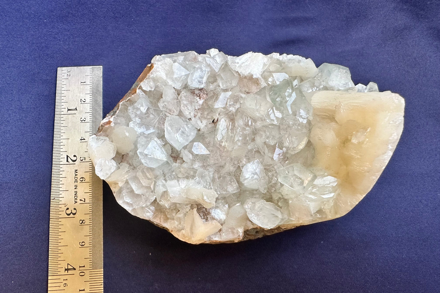 ES-ZM10143 - Clear Shiny Apophyllite with Stilbite