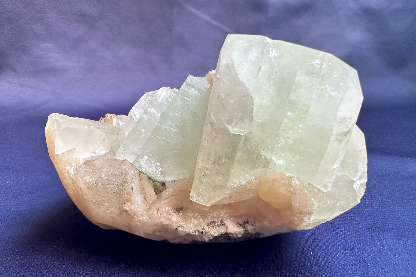 ES-ZM10162 - Big Green Apophyllite cube with Peach Stilbite