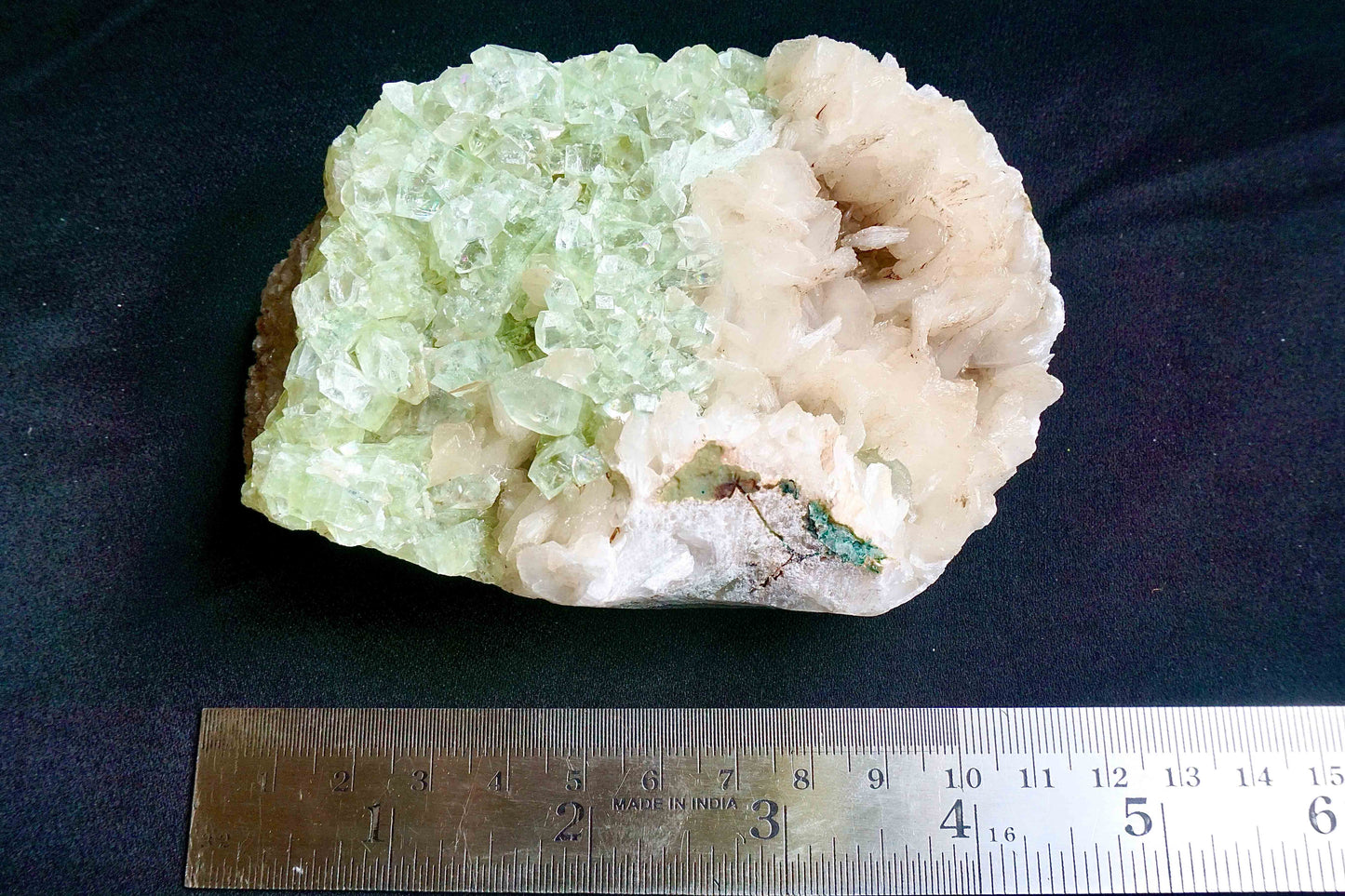 ES-ZM10055 - Shiny Green Apophyllite with Stilbite