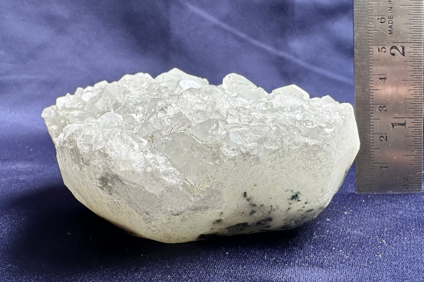 ES-ZM10165 - Shiny Apophyllite with Quartz