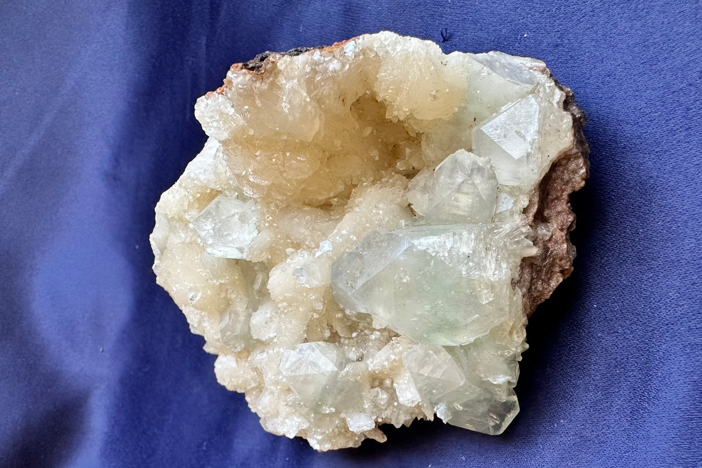 ES-ZM10118 - Green Apophyllite with Druzy Stilbite