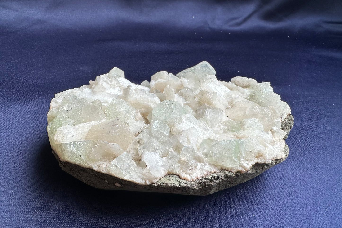 ES-ZM10175 - Green Apophyllite with Stilbite