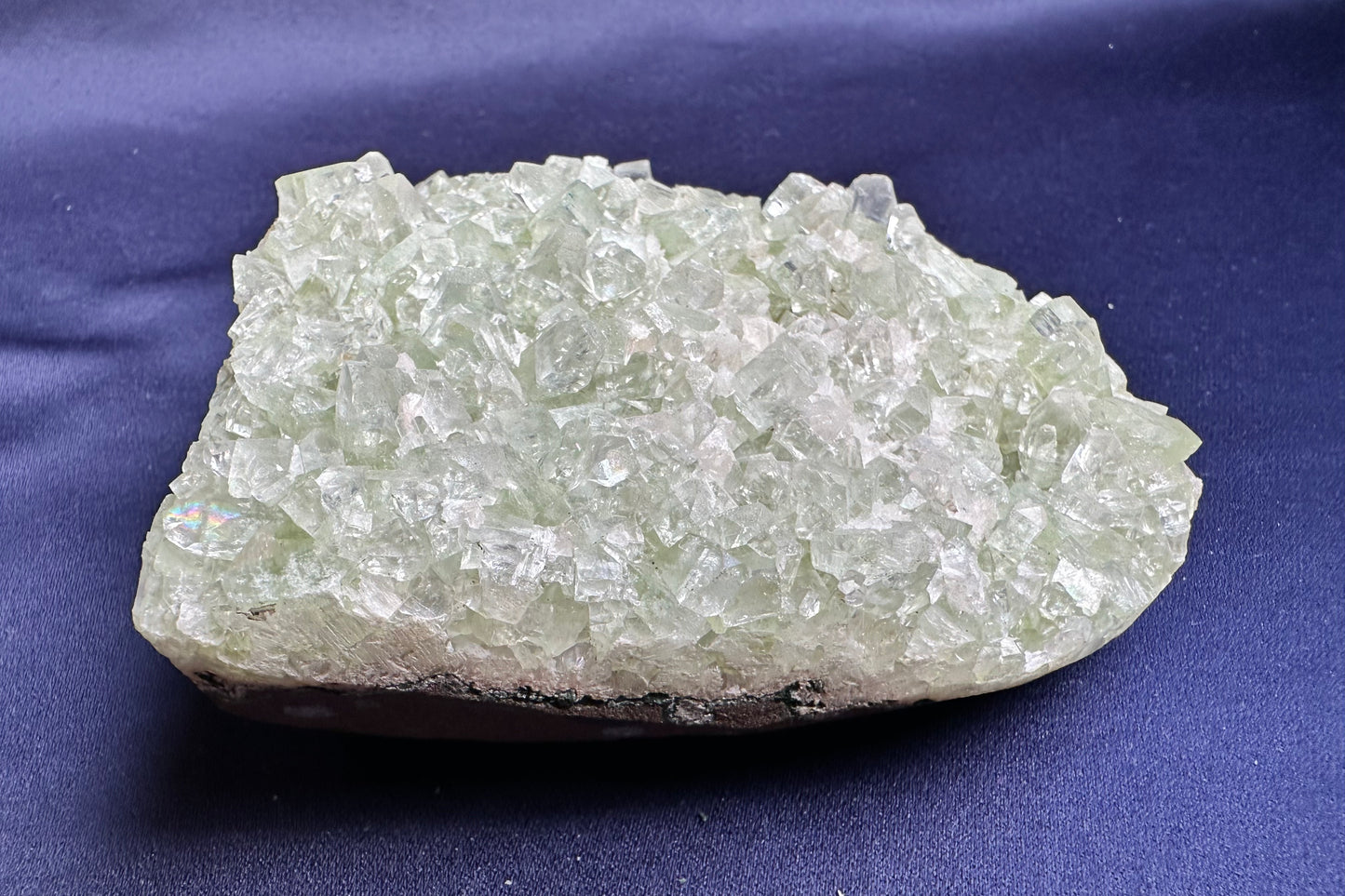 ES-ZM10164 - Shiny Green Apophyllite