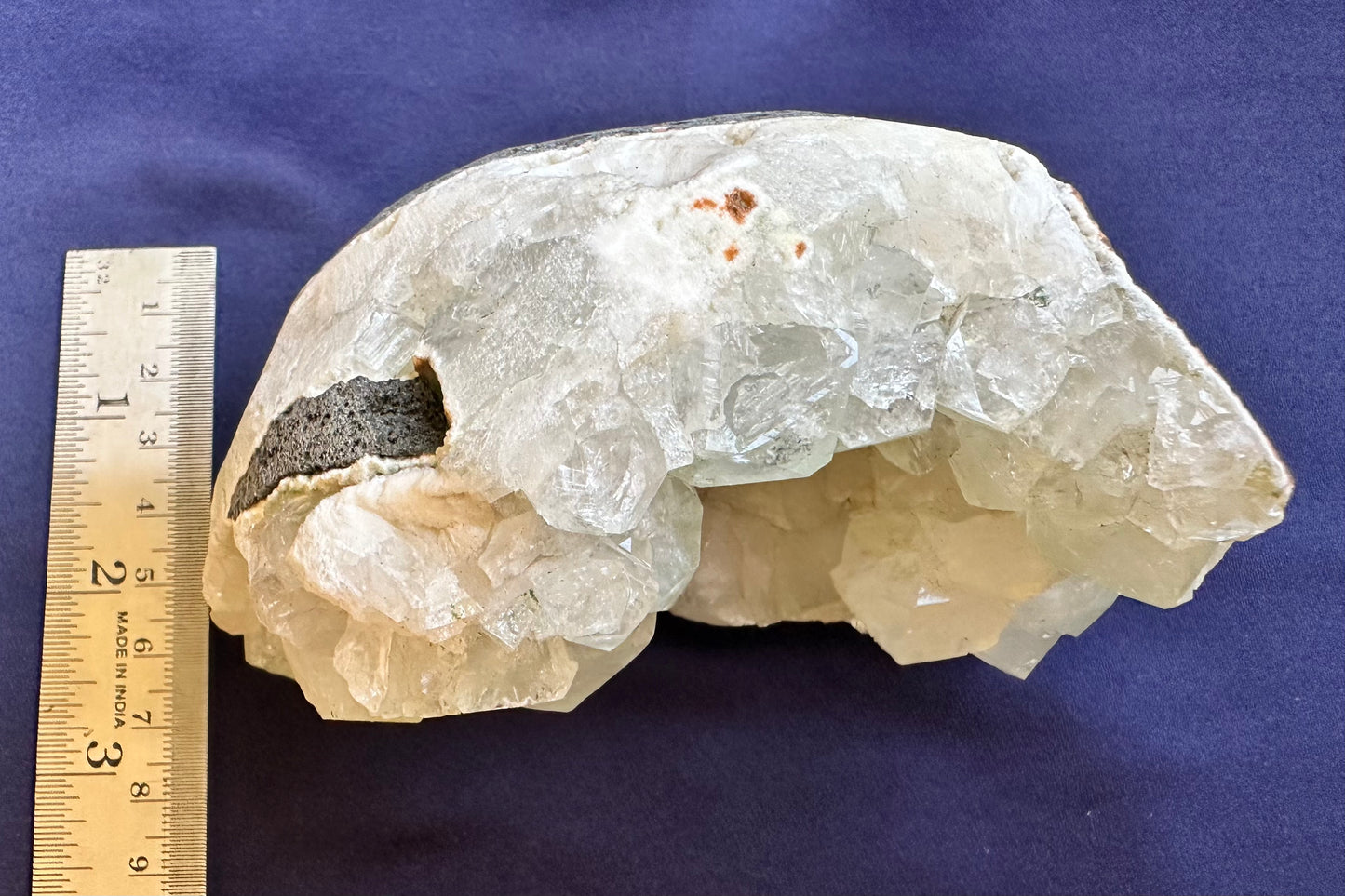 ES-ZM10150 - Big Apophyllite cluster