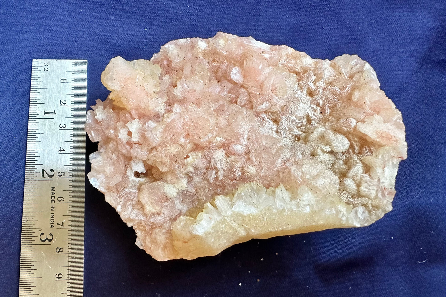 ES-ZM10122 - Heulandite with Stilbite