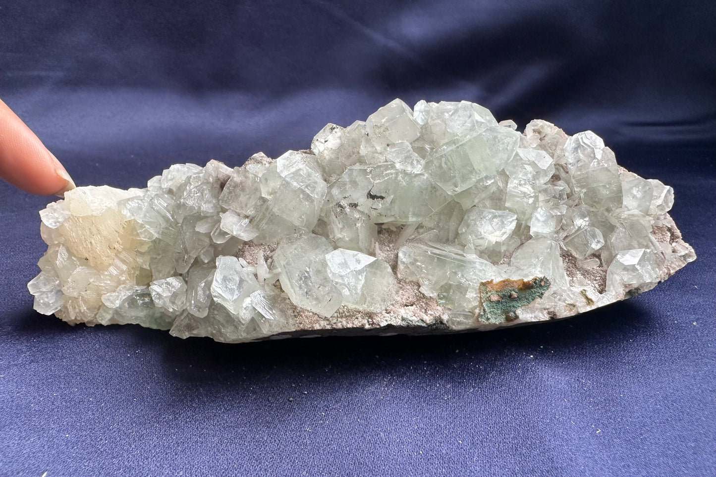 ES-ZM10169 - Amazing Green Apophyllite crystals with Stilbite on Chalcedony