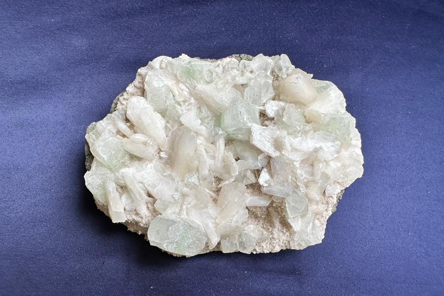 ES-ZM10175 - Green Apophyllite with Stilbite