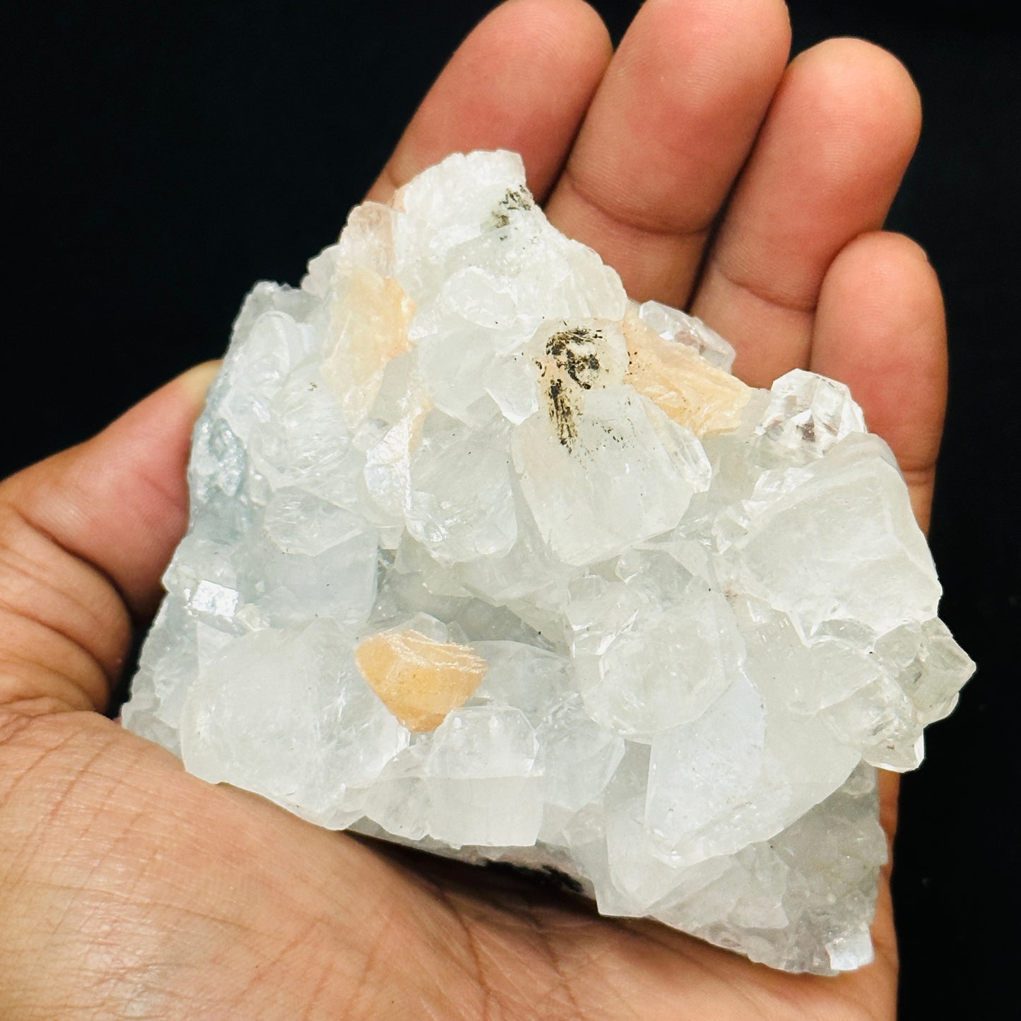 Sparkly Apophyllite with peach Stilbite